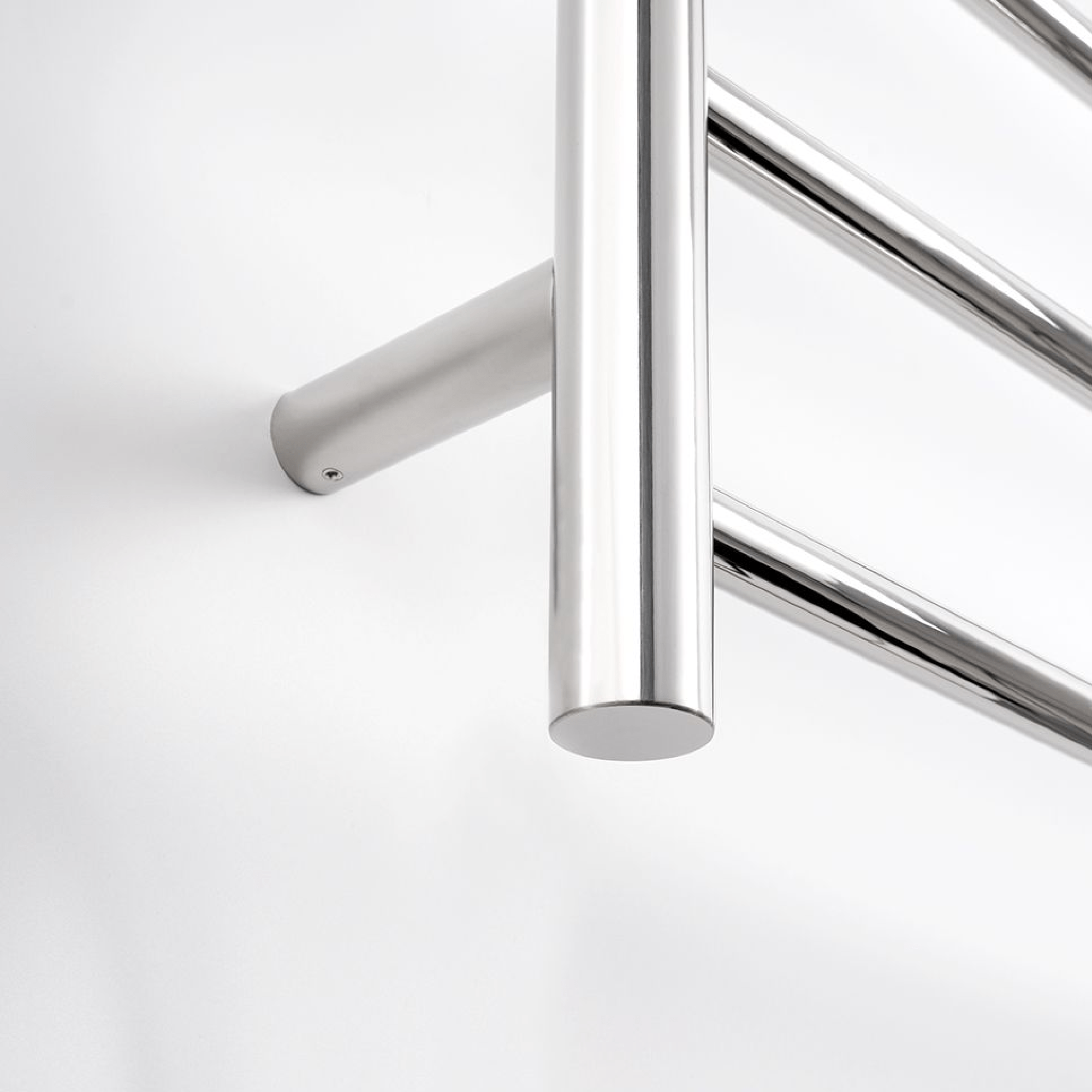 RADIANT - RTR02 Heated Round Ladder 600x1100mm Mirror Polished - Heated Towel Rails - from our - Radiant - supplier–available at Bathroom City Perth