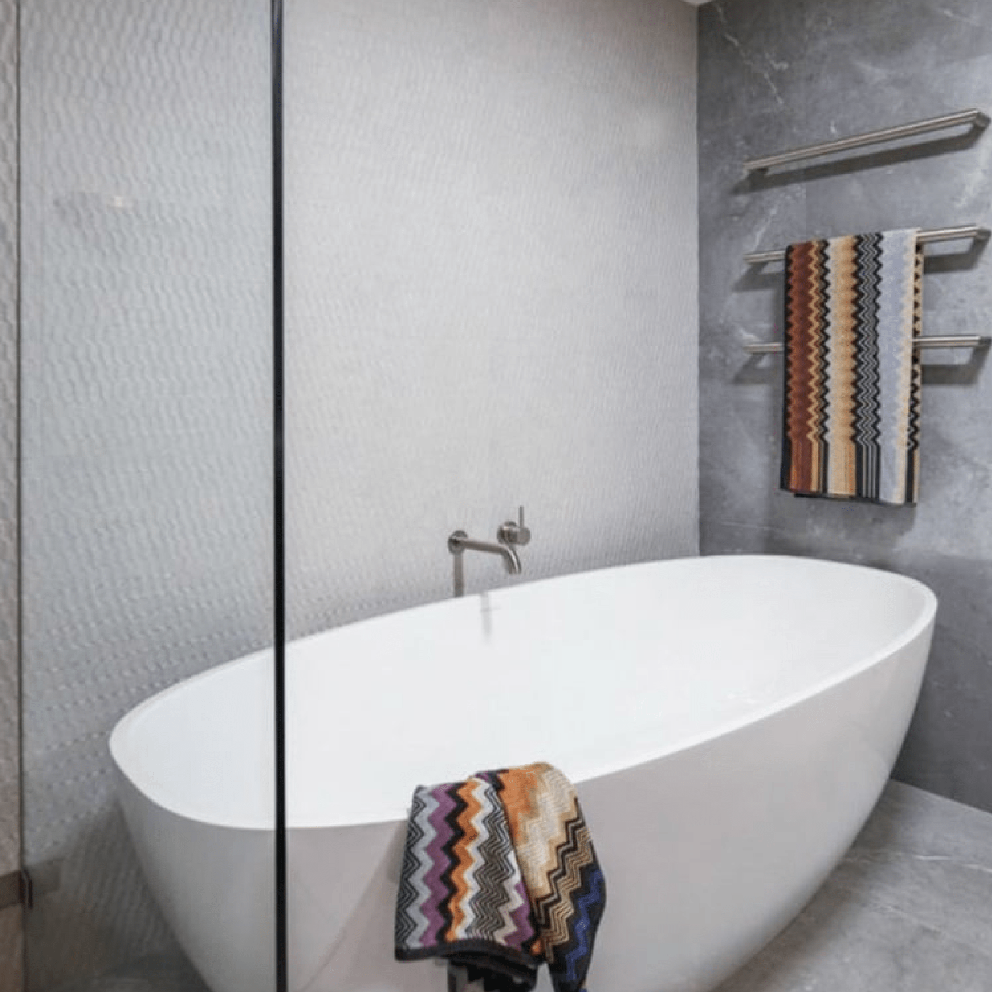 THERMORAIL - DSR6BR Round Brushed Single Bar Heated Towel Rail - Heated Towel Rails - from our - THERMORAIL - supplier–available at Bathroom City Perth