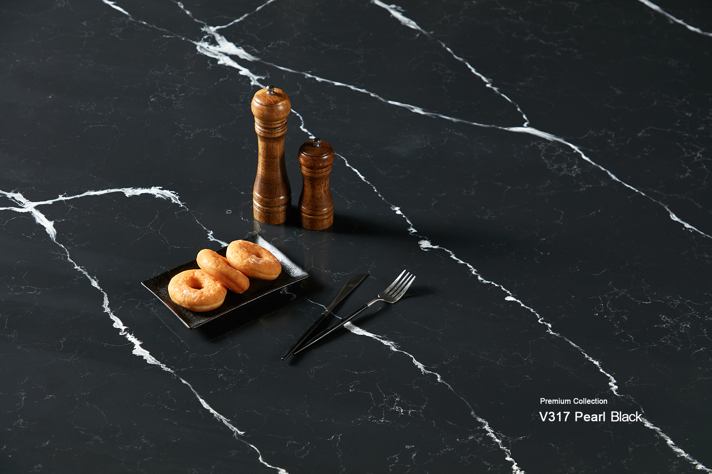 MELA - 40mm Premium Custom Pearl Black Stone Top
