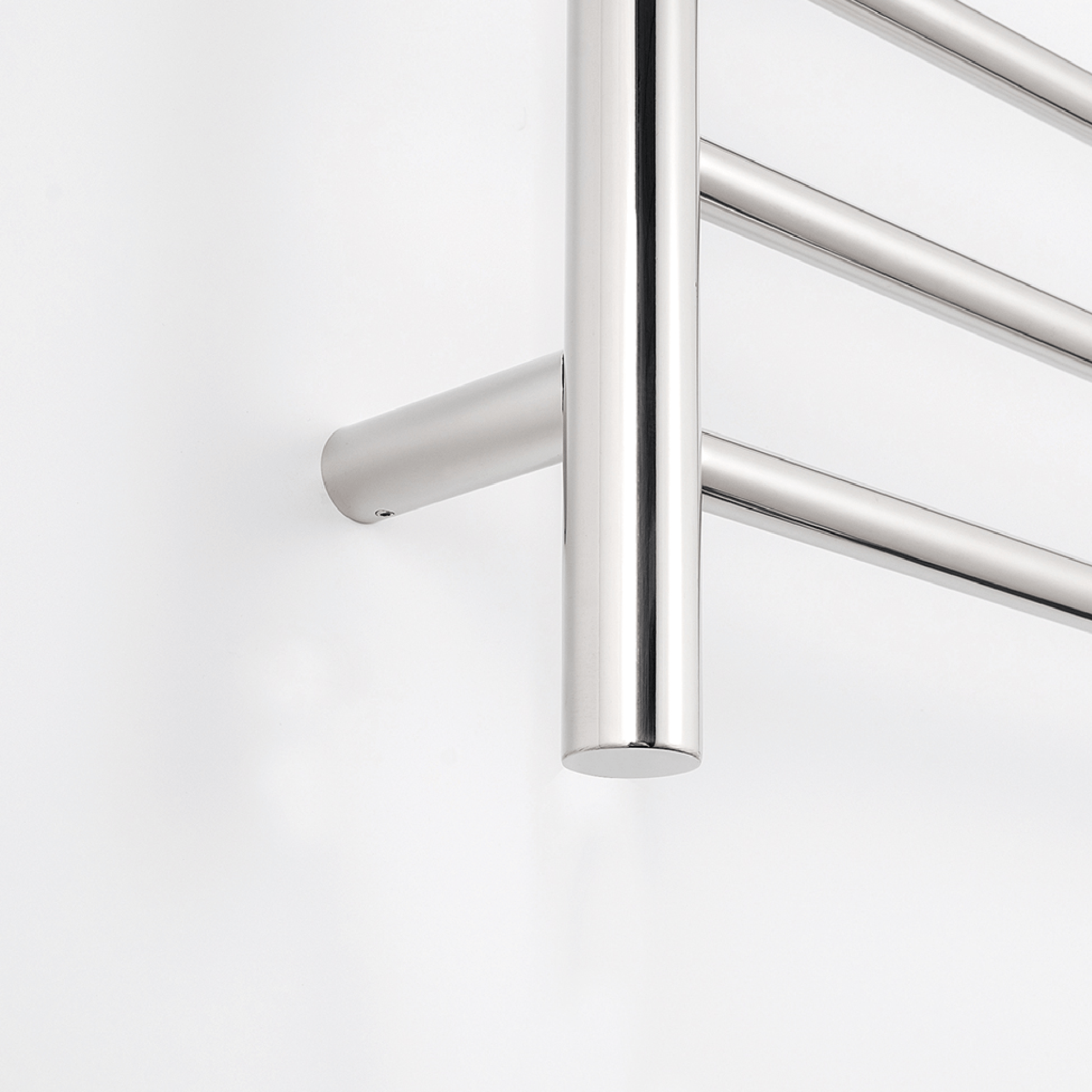 RADIANT - 12V - RTR01 Low Voltage Heated Round Ladder 600x800mm Mirror Polished - Heated Towel Rails - from our - Radiant - supplier–available at Bathroom City Perth