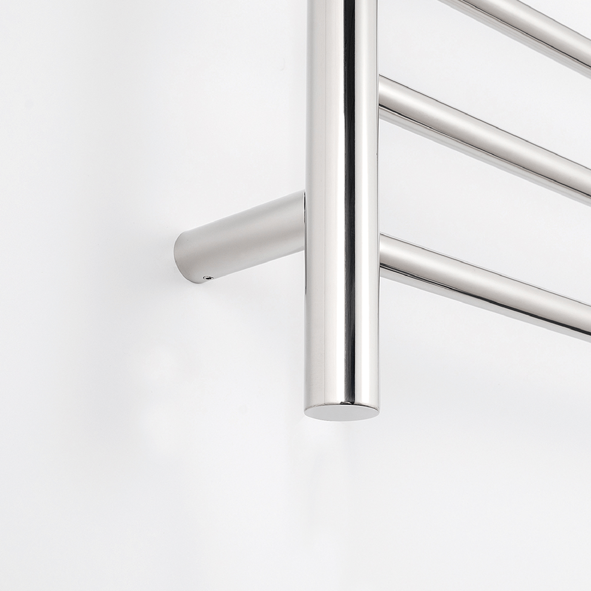 RADIANT - 12V - RTR01 Low Voltage Heated Round Ladder 600x800mm Mirror Polished - Heated Towel Rails - from our - Radiant - supplier–available at Bathroom City Perth